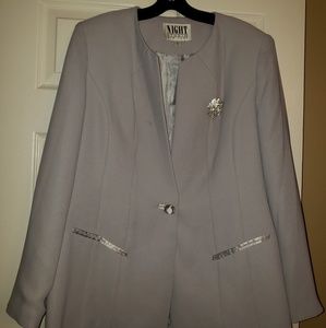 NIGHT STUDIO NEW YORK SUIT